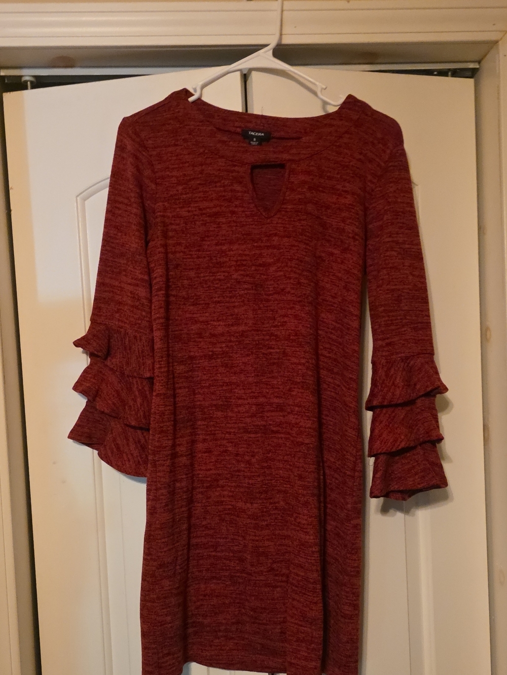 Chelsea28 Marled Burgundy Ruffle-Sleeve Knit Dress